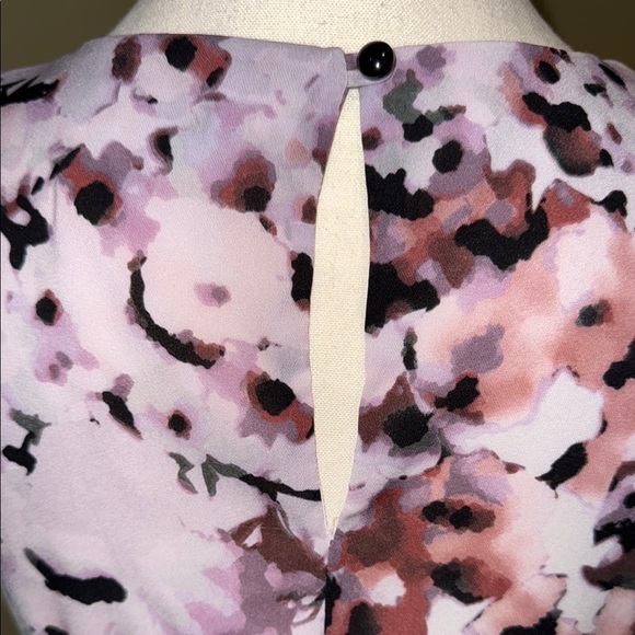 Le Chateau Blouse Pink Black Pleated Neck Tank Top Sleeveless Women’s Sz M - Picture 4 of 10